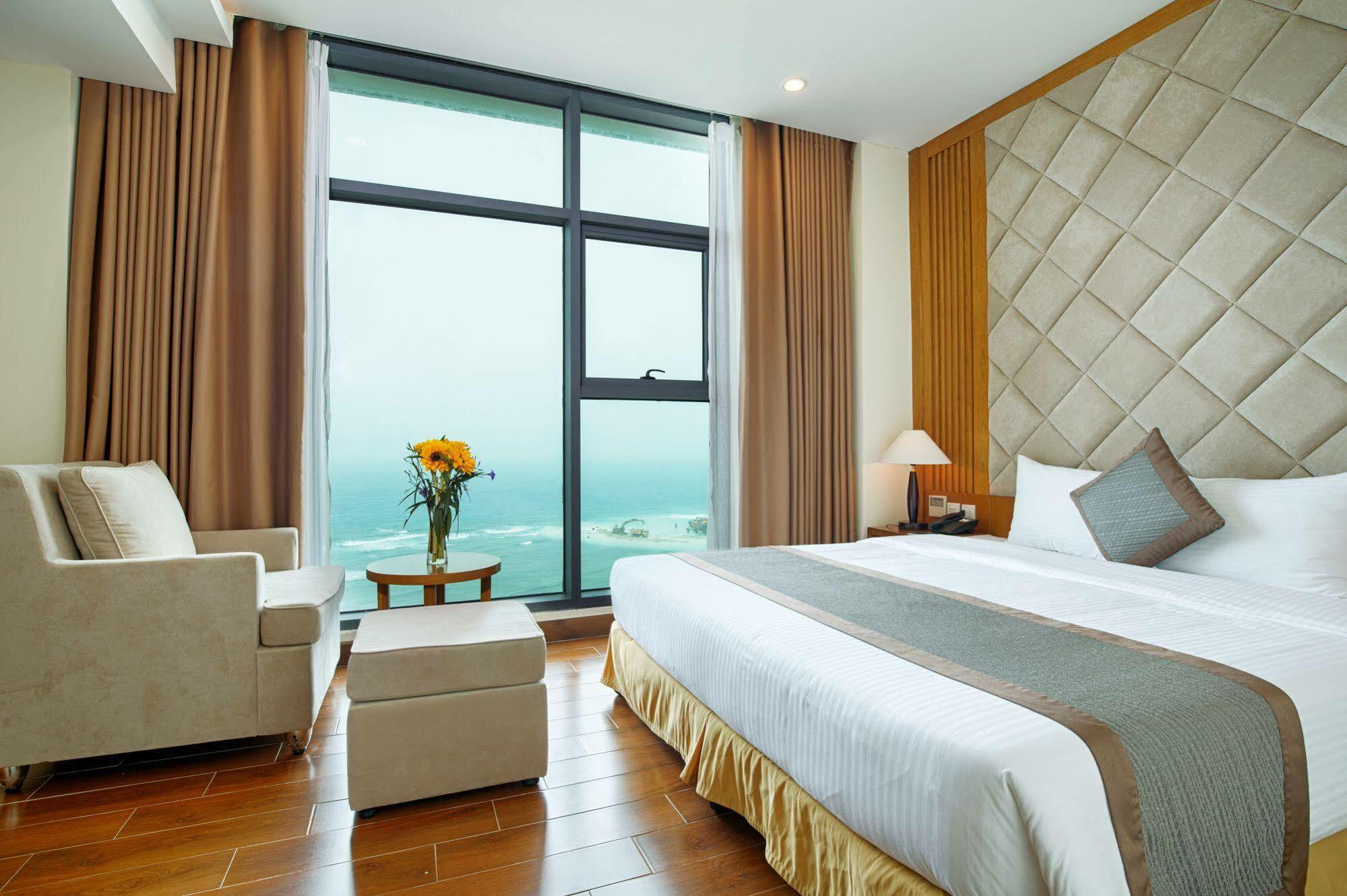 Muong Thanh Holiday Ly Son Bagian luar foto